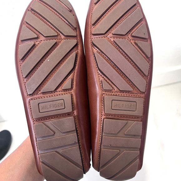 Tommy Hilfiger Men's mamile Chestnut Slip-On driver Loafers 7M - Picture 5 of 6